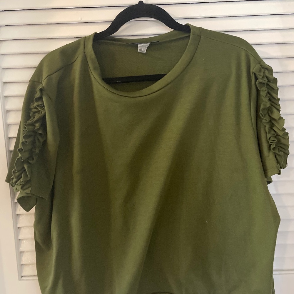 Touch Me - Olive Green Top